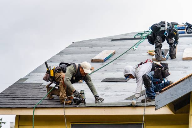 Professional Gutter Installation technician working in Staples, CT